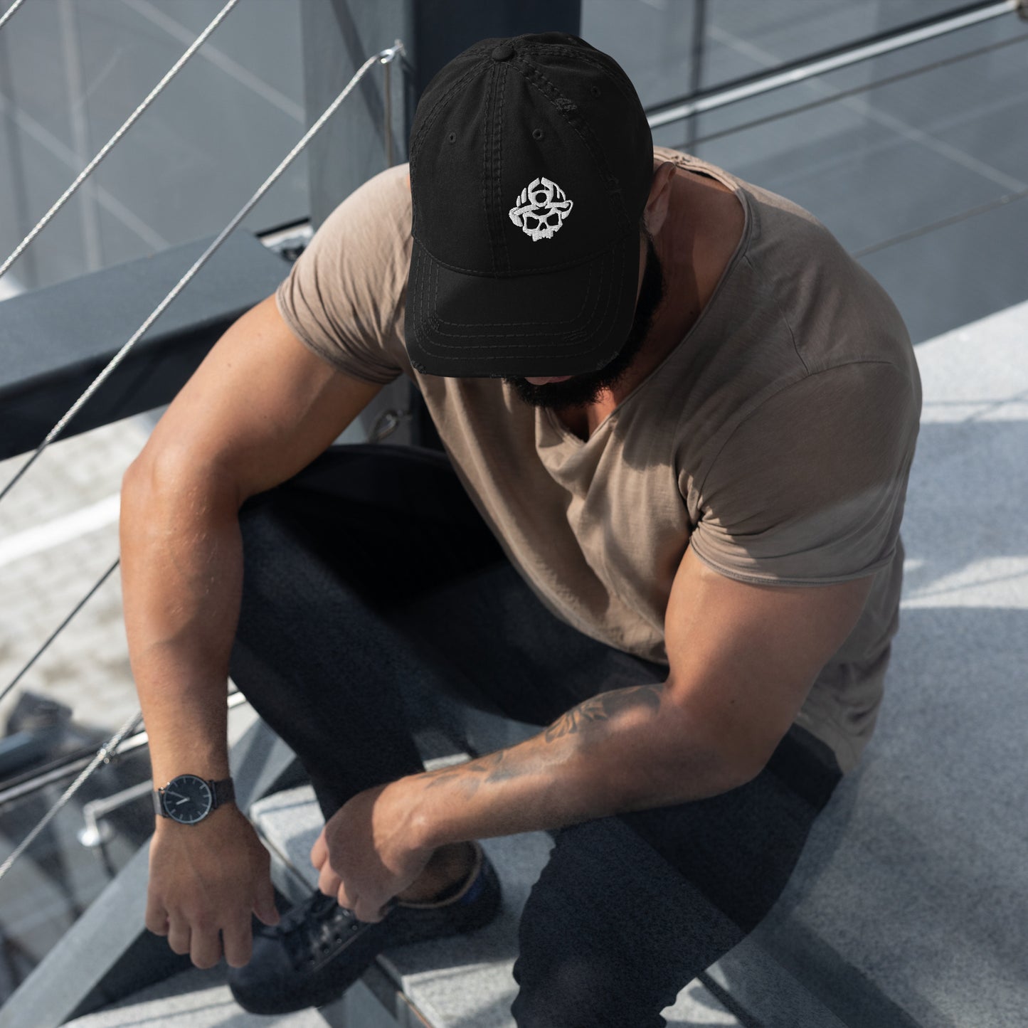 Gorra de sarga de algodón desgastada con logotipo de calavera y casco negro
